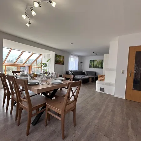 Haus Ostseesprung - Sarah Hochparterre Gratis Wlan, Parkplatz Und Gem Garten アパート バート・ドーベラン