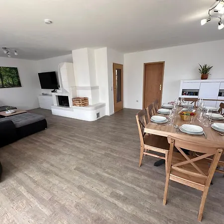 Haus Ostseesprung - Sarah Hochparterre Gratis Wlan, Parkplatz Und Gem Garten