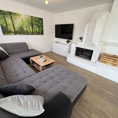 Haus Ostseesprung - Sarah Hochparterre Gratis Wlan, Parkplatz Und Gem Garten *