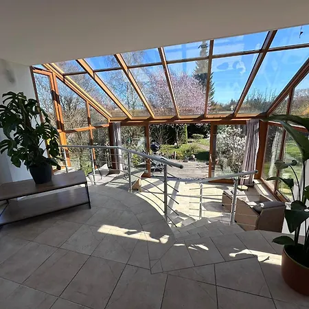 Haus Ostseesprung - Sarah Hochparterre Gratis Wlan, Parkplatz Und Gem Garten アパート バート・ドーベラン