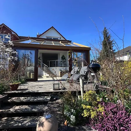 Haus Ostseesprung - Sarah Hochparterre Gratis Wlan, Parkplatz Und Gem Garten
