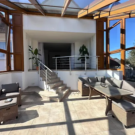 Haus Ostseesprung - Sarah Hochparterre Gratis Wlan, Parkplatz Und Gem Garten アパート バート・ドーベラン